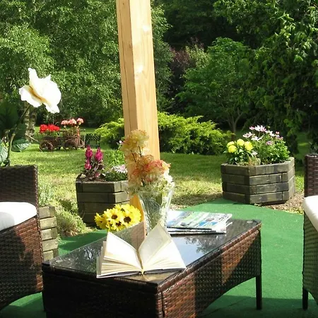 住宿加早餐酒店 D'hote Au Pied Des Chaumes *