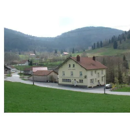 D'hote Au Pied Des Chaumes *